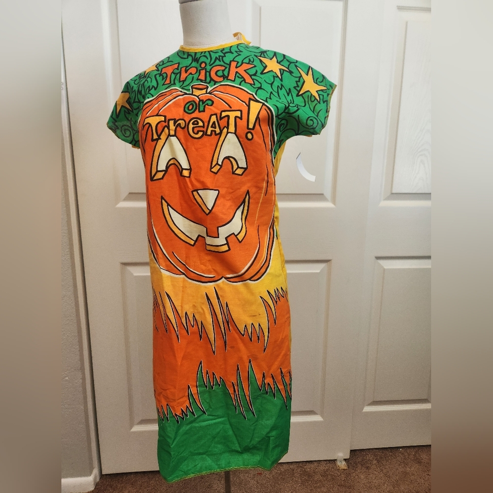 Halloween - Picture 5 of 9